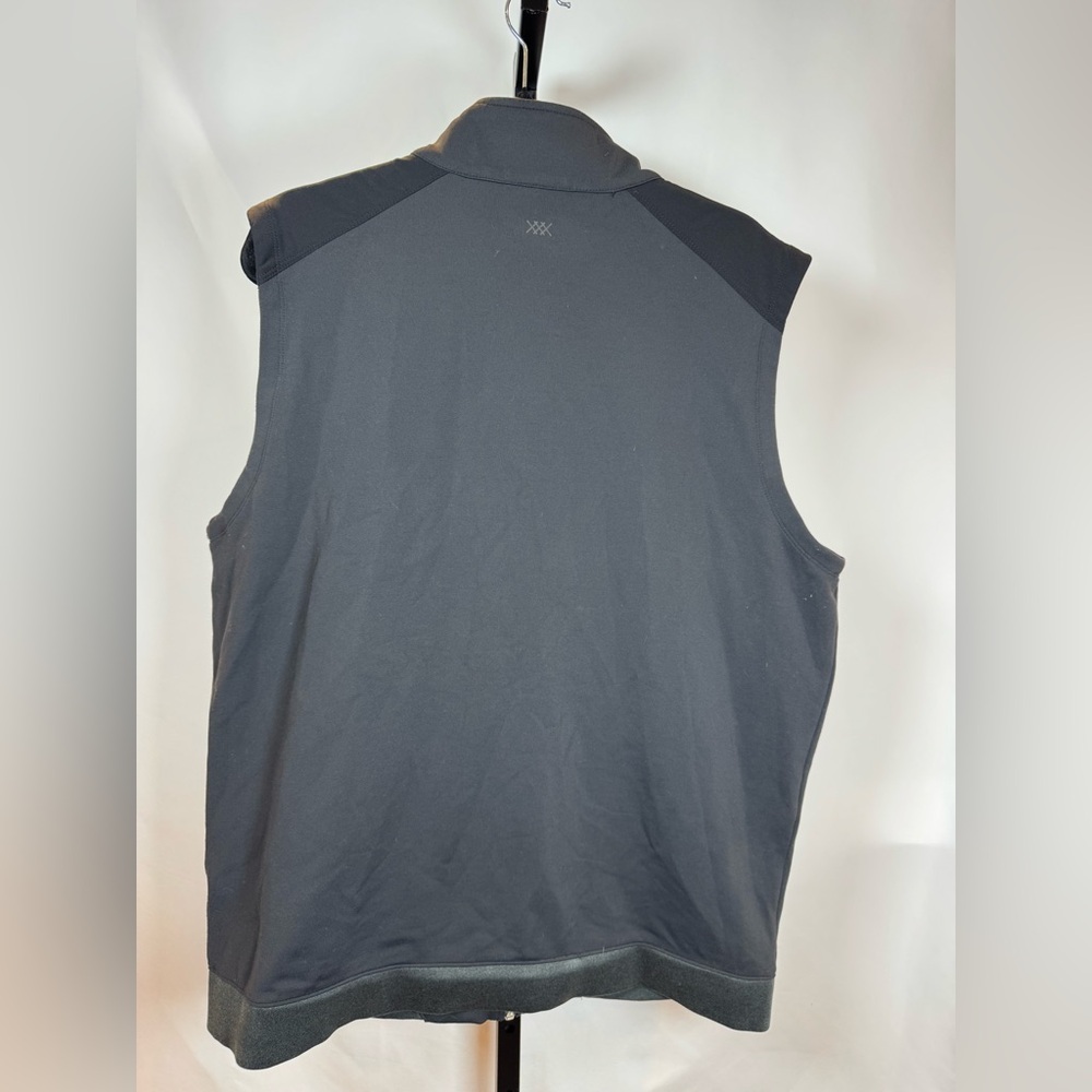 Rhone Performance Softshell Vest Full Zip Black/G… - image 3